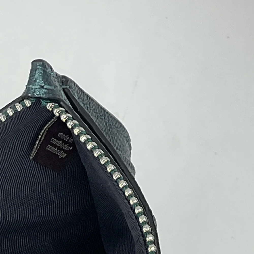 Coach zip top